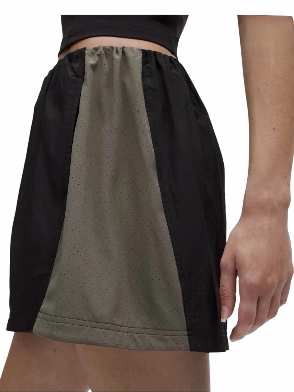 Lululemon Nylon High-Rise Shorts 5” • Retro Remix Set • Black/Army Green • NWT